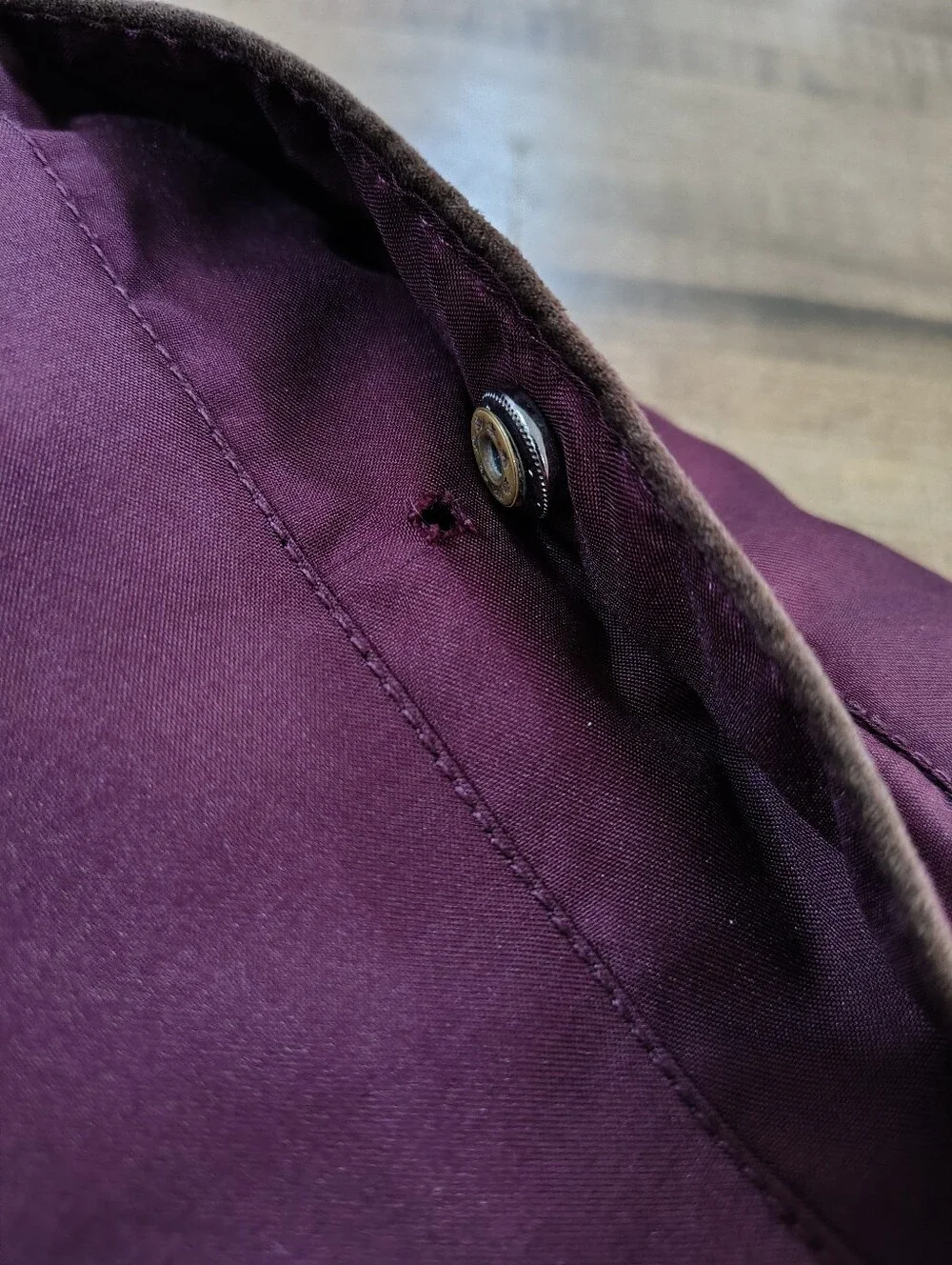 Chaps maroon fleece design